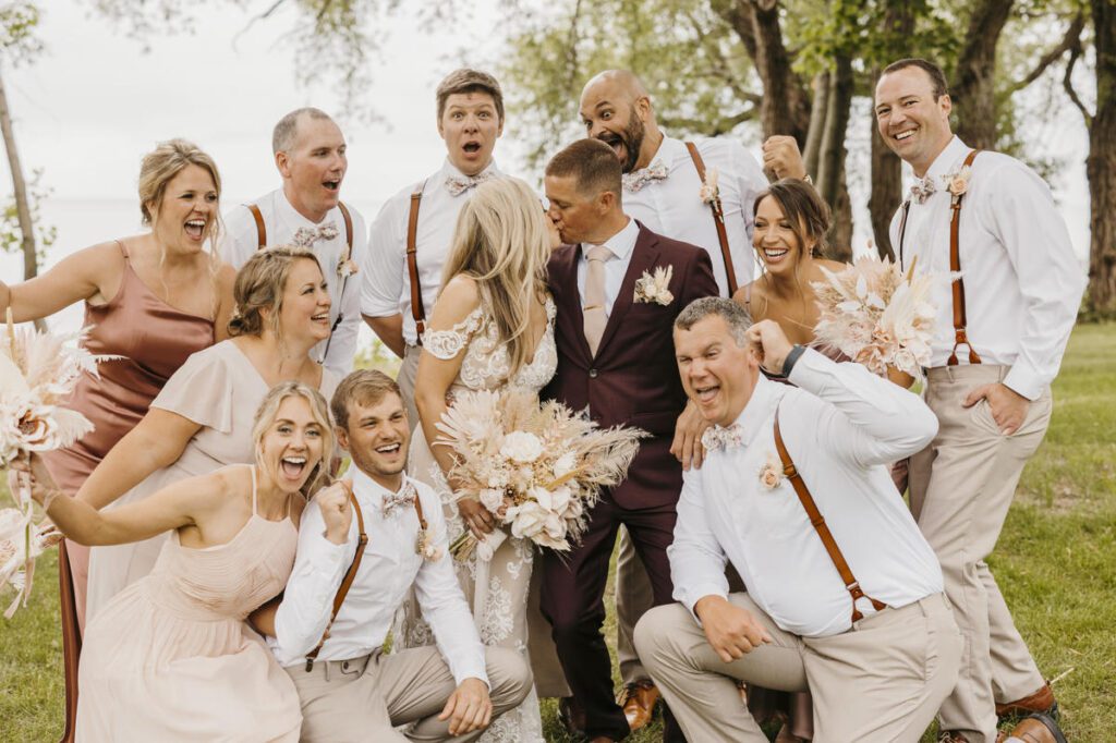 bridal-party-photos